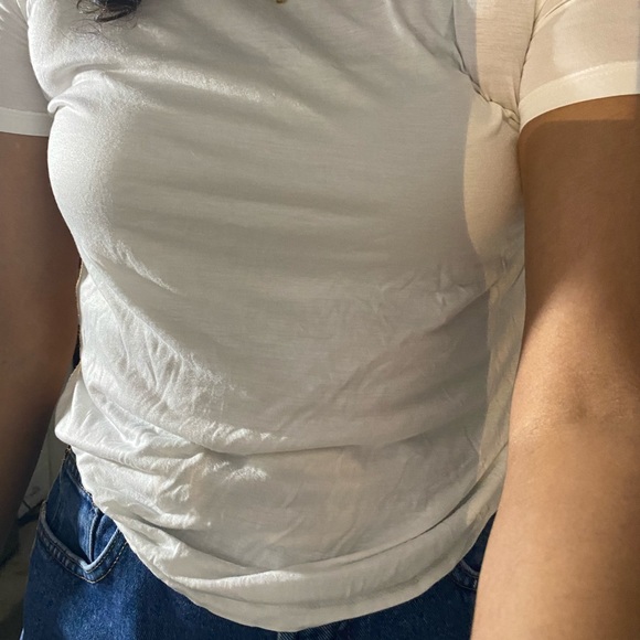 Zara basic white tee - Picture 2 of 3